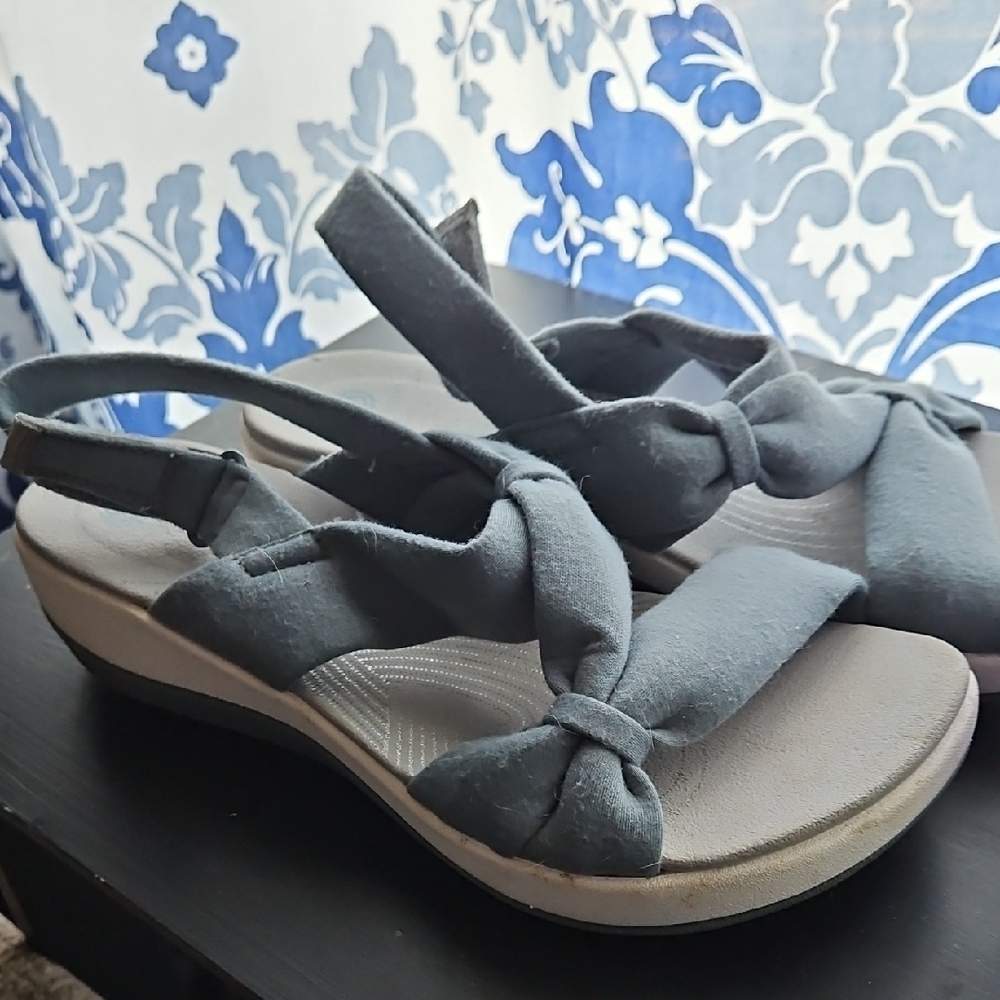 Clarks Blue Cloudsteppers Sling Back Sandals - image 3